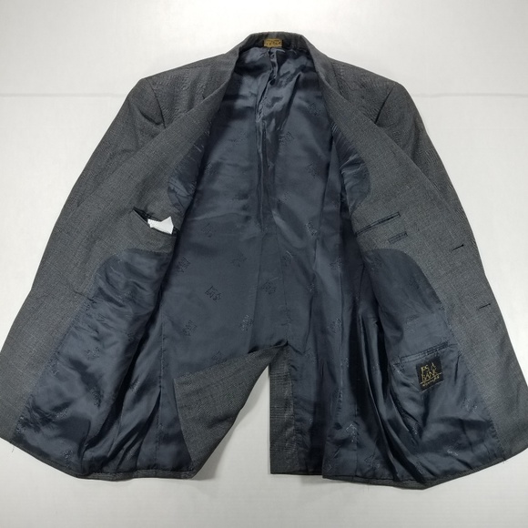 Jos A Bank Signature Gold 2pc suit - Gray 42Reg - Picture 4 of 8